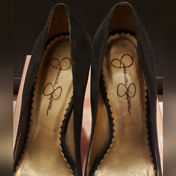 GUC Jessica Simpson Suede Peep Toe Heels - Picture 5 of 5